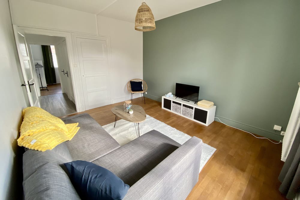 Photo of Livingroom in Quartier Exposition-Bajatiere