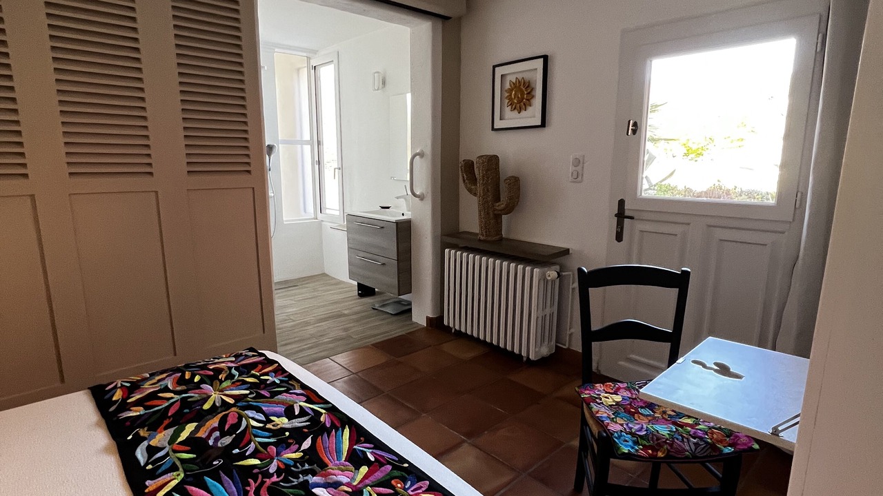 Photo of Bedroom in Rochefort-en-Valdaine