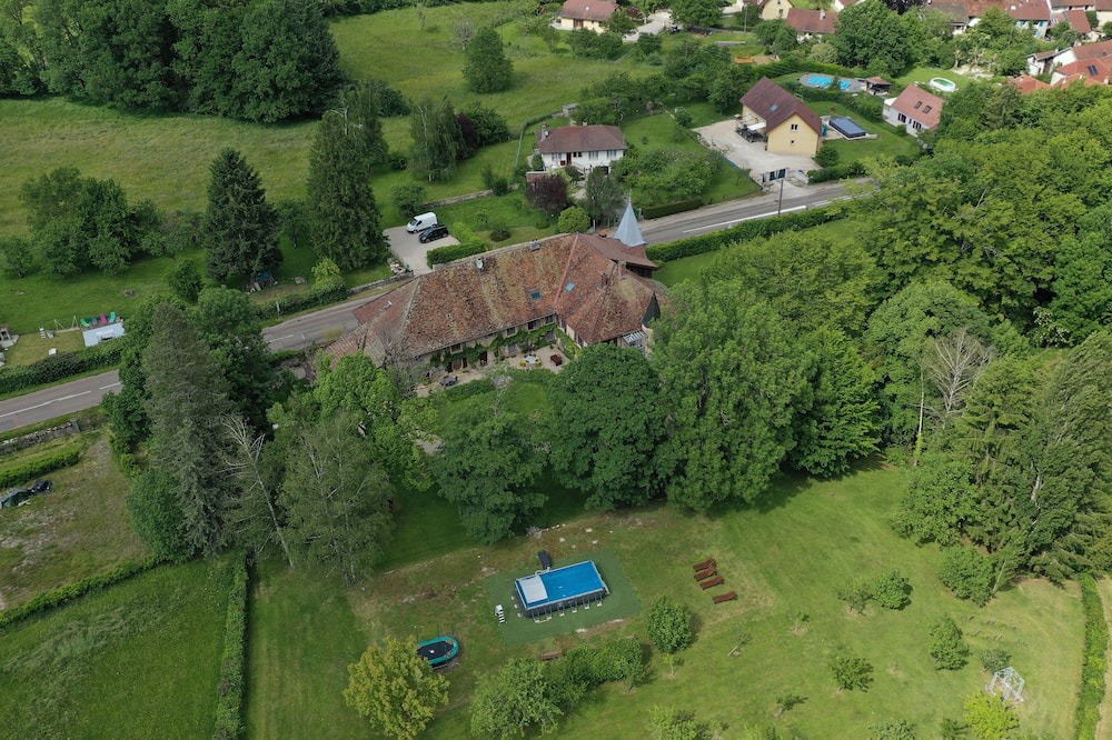 Photo of Outdoor in Marnoz