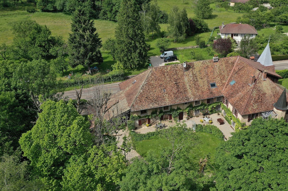 Photo of Outdoor in Marnoz