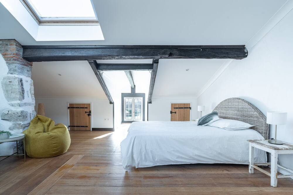 Photo of Bedroom in Saint-Etienne-d'Orthe