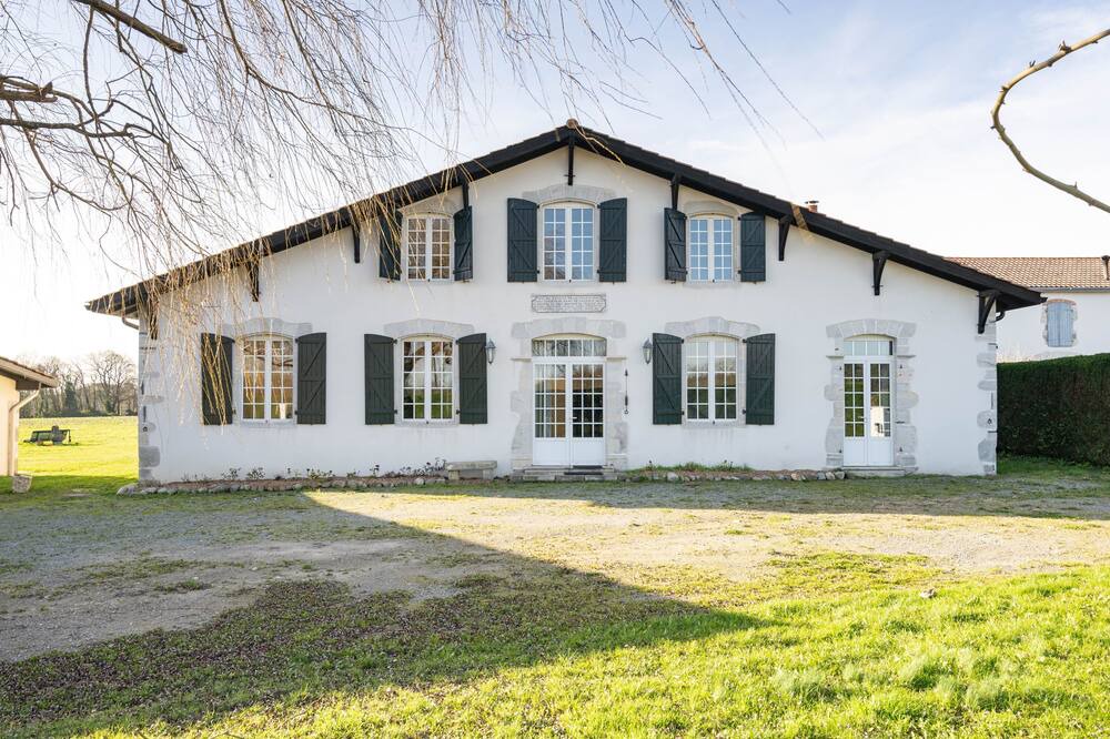 Photo of Outdoor in Saint-Etienne-d'Orthe