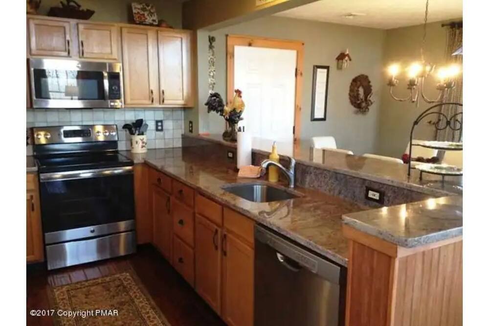Photo of Kitchen in Tannersville