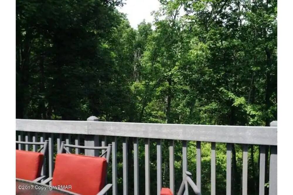 Photo of Outdoor in Tannersville