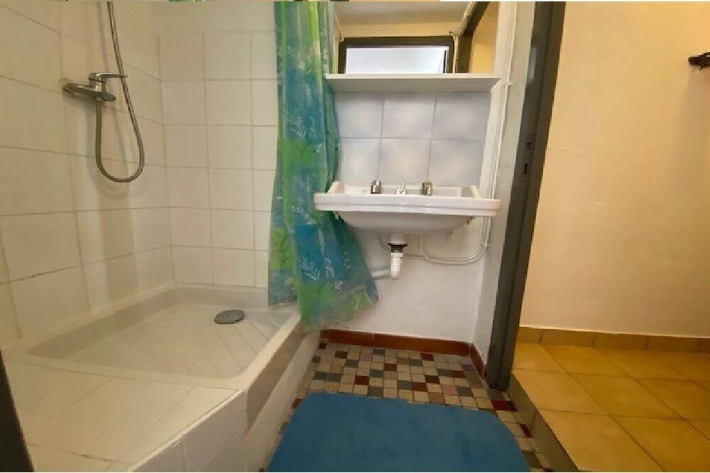 Photo of Bathroom in Beauvoir-sur-Mer