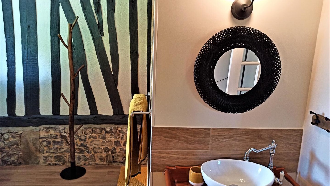 Photo of Others in Vibeuf