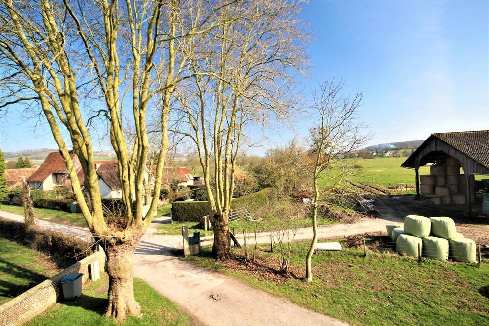 Photo of Outdoor in Mesnieres-en-Bray