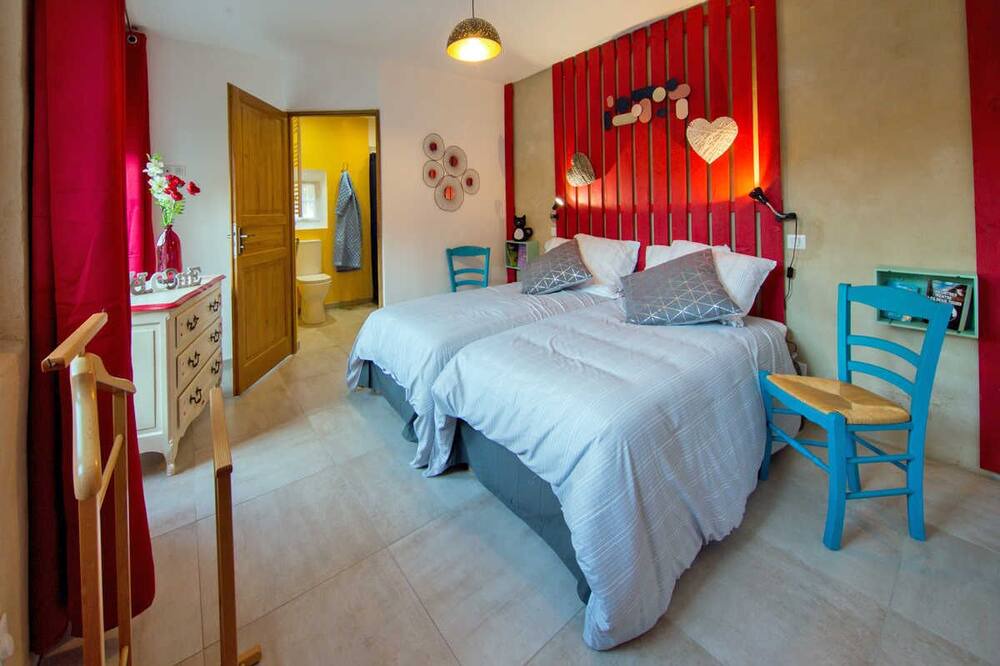 Photo of Bedroom in Saint-Saens