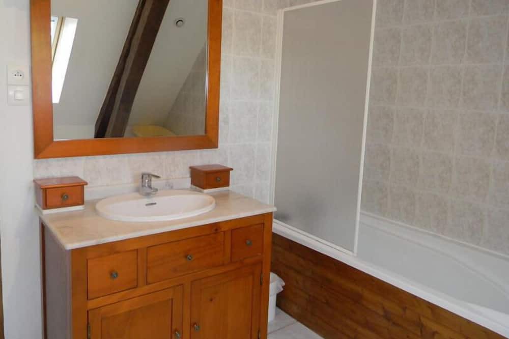 Photo of Bathroom in Torcy-le-Grand