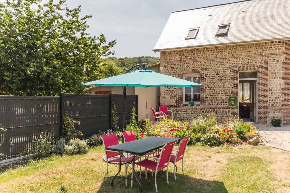 Photo of Outdoor in Valmont