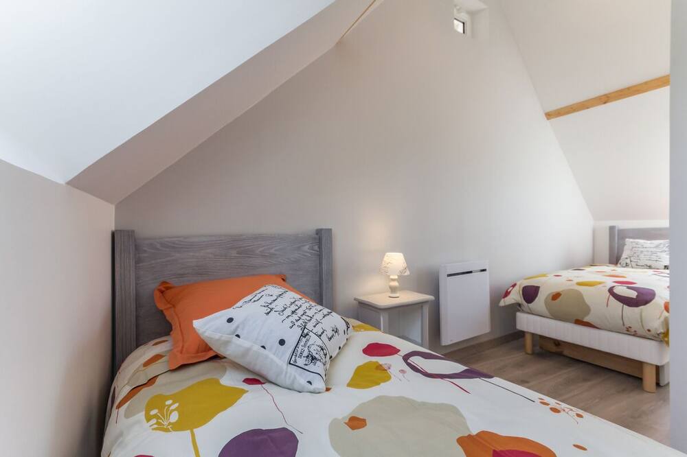 Photo of Bedroom in Valmont