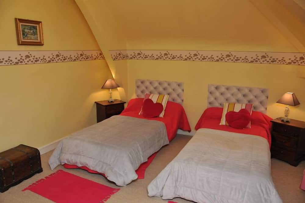 Photo of Bedroom in Saint-Vaast-du-Val