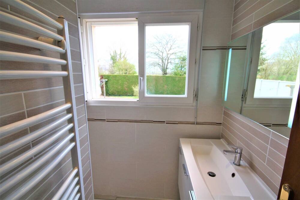 Photo of Bathroom in Mesnieres-en-Bray
