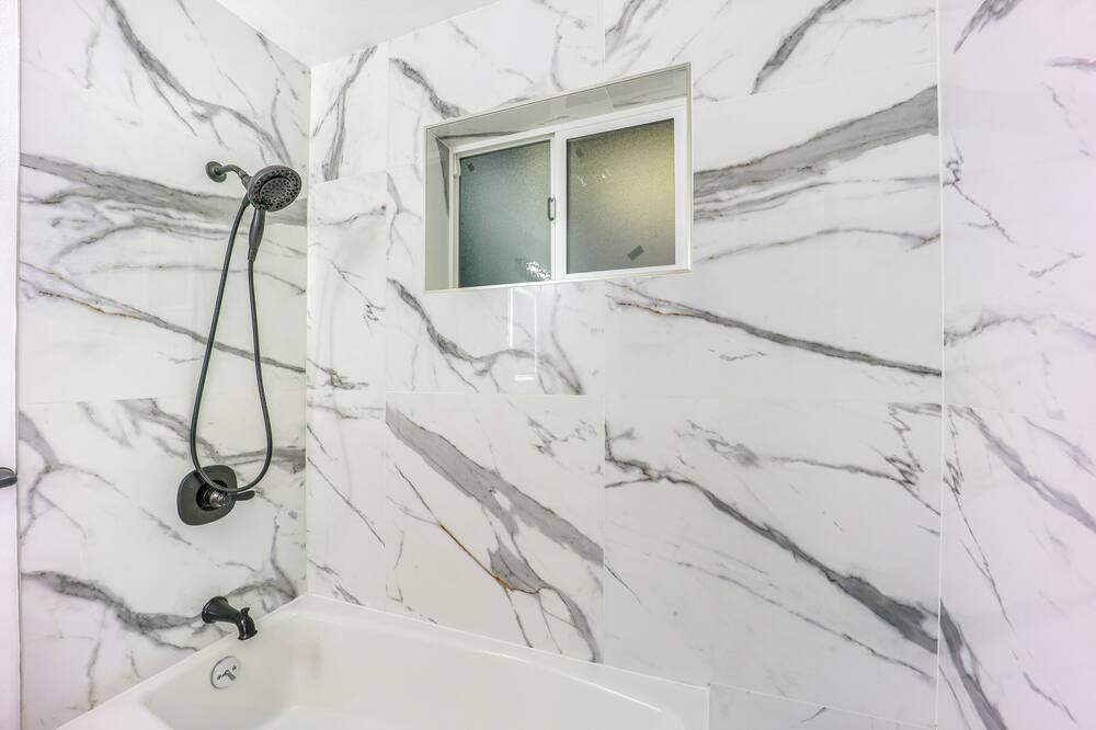 Photo of Bathroom in Claremont Hills