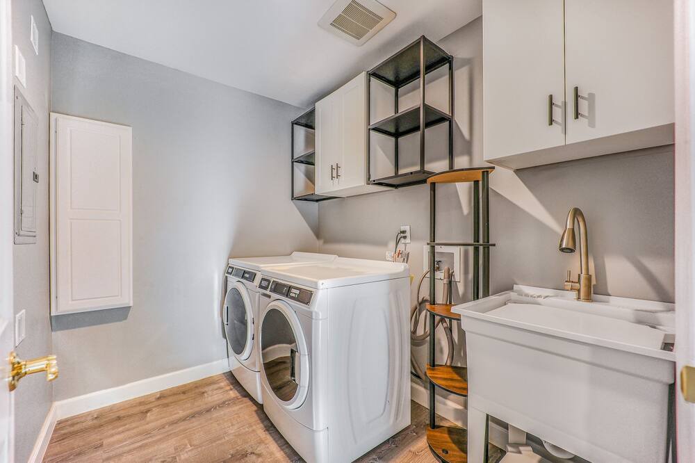 Photo of Others in Claremont Hills