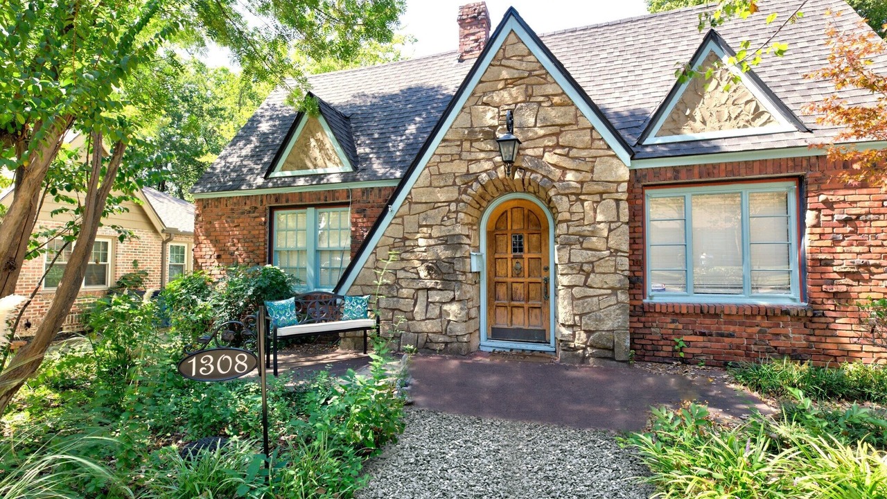 Photo of Outdoor in Cherry Street