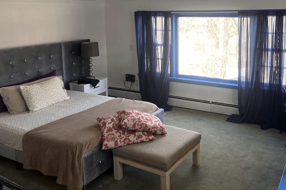 Photo of Bedroom in Chatham