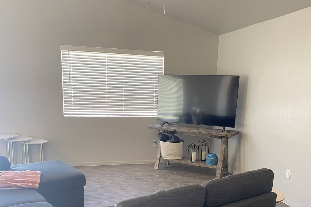 Photo of Livingroom in Artesia