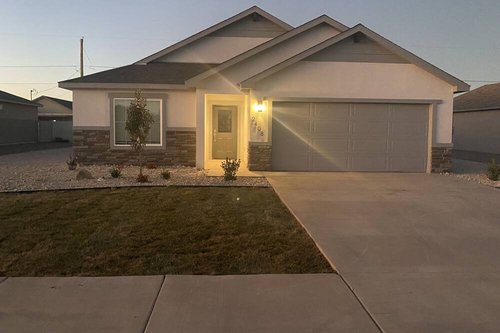 Photo of Outdoor in Artesia