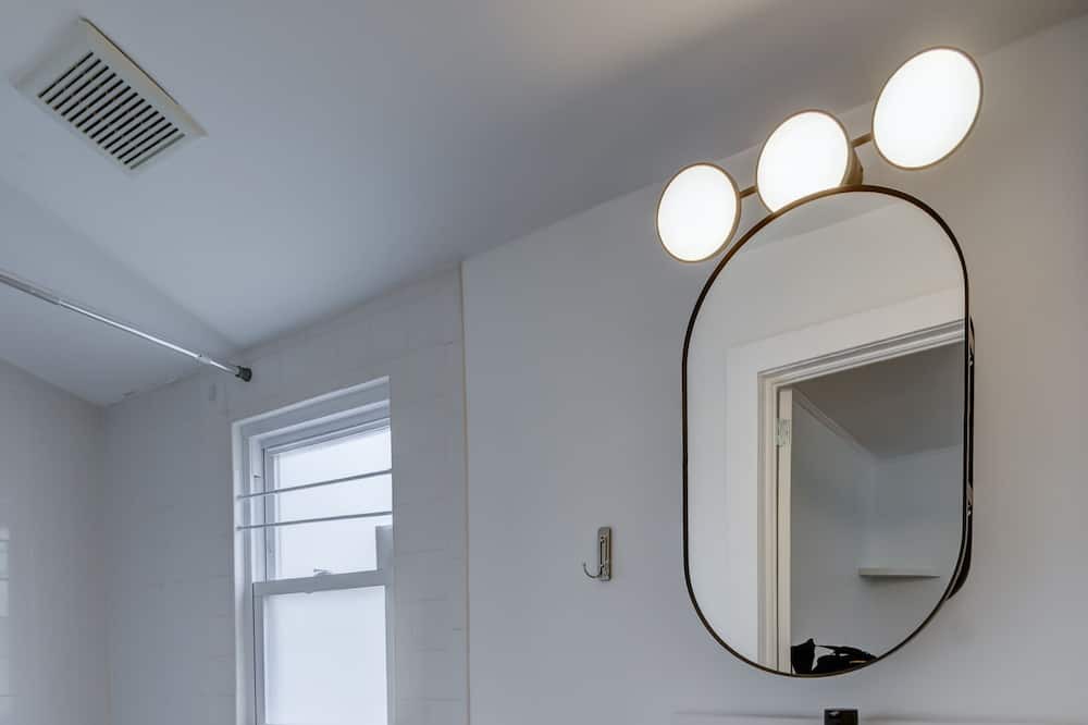 Photo of Bathroom in Keyport