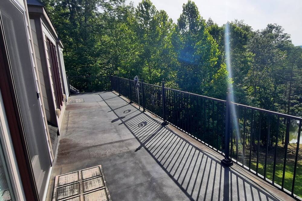 Photo of Outdoor in Pittsville