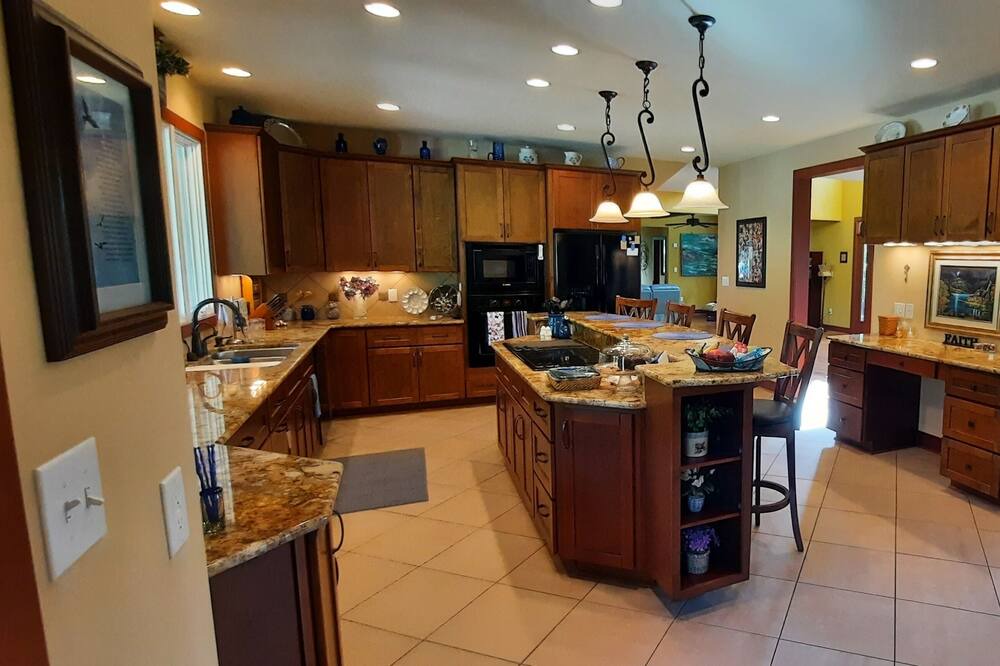 Photo of Kitchen in Pittsville
