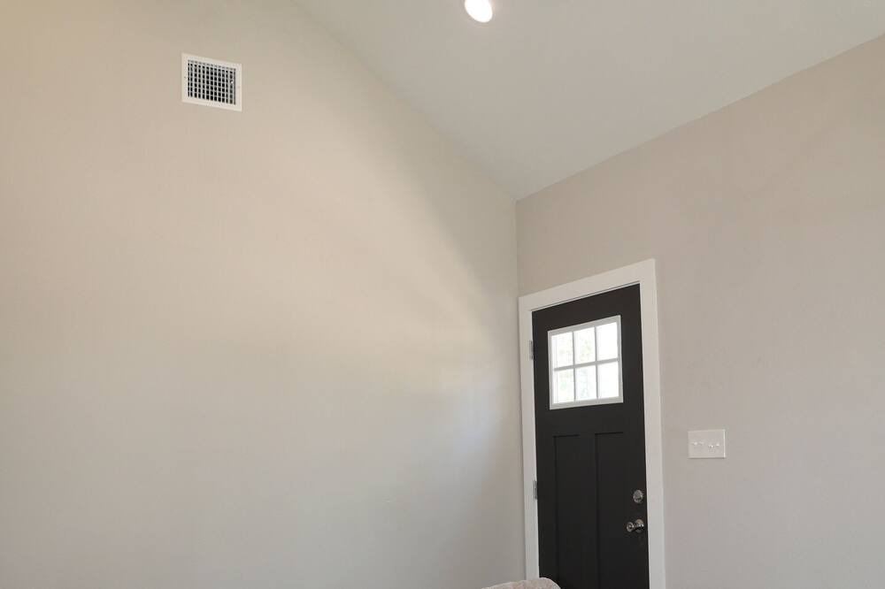 Photo of Livingroom in Zavalla