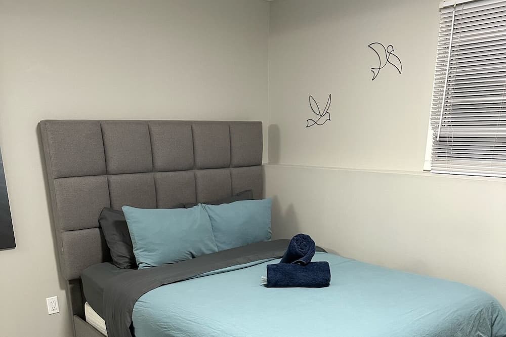 Photo of Bedroom in Montgomery