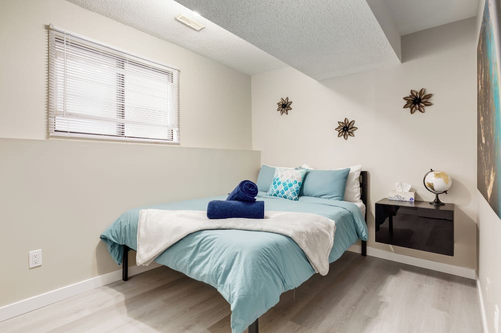 Photo of Bedroom in Montgomery