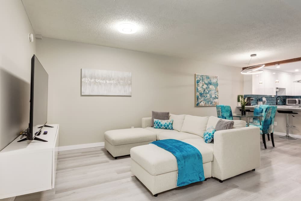 Photo of Livingroom in Montgomery