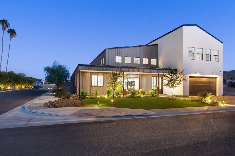 Photo of Outdoor in South Mountain