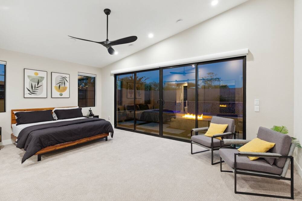Photo of Bedroom in South Mountain