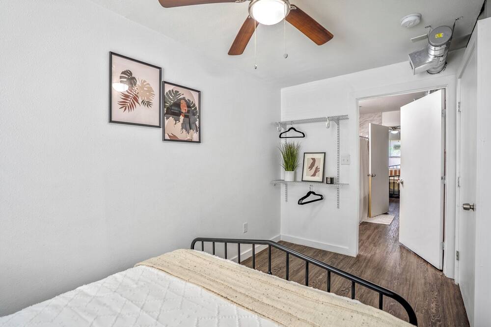Photo of Bedroom in Foster Place