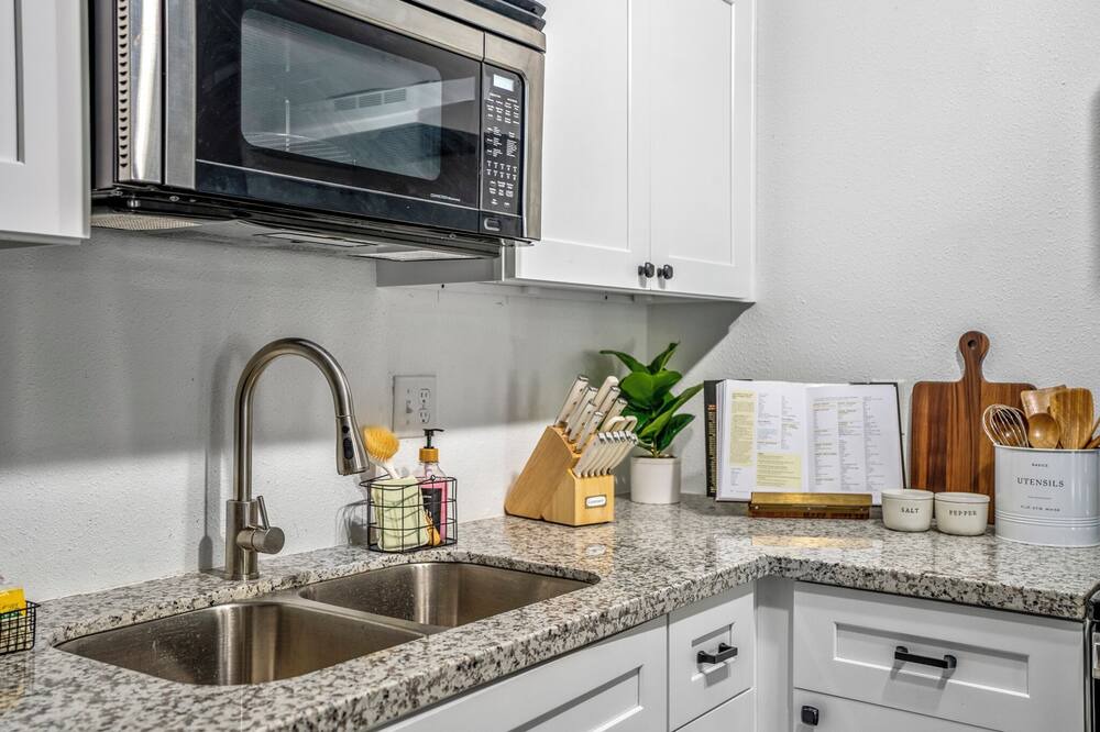 Photo of Kitchen in Foster Place