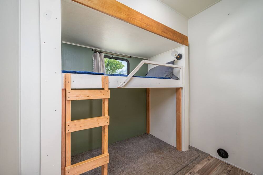 Photo of Bedroom in Lindale