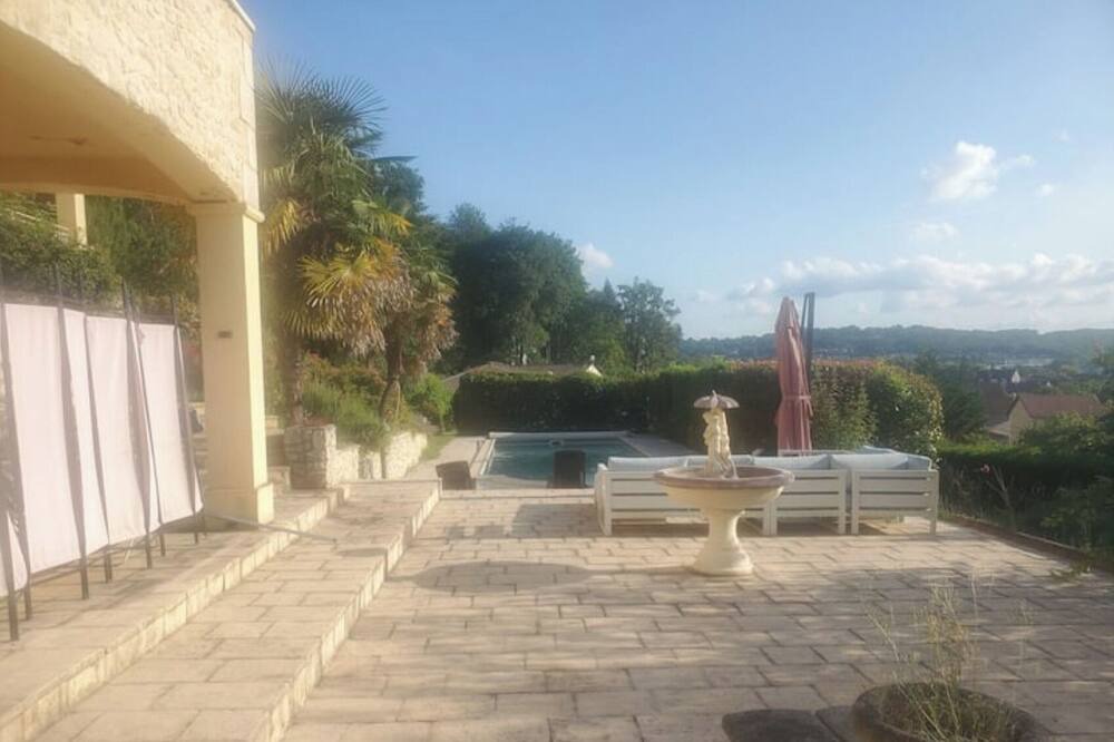Photo of Patio Balcony in Champcevinel