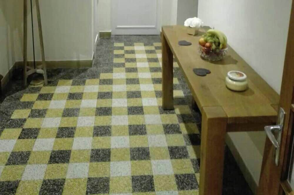 Photo of Others in Thiat