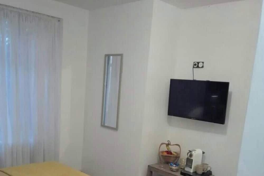 Photo of Bedroom in Thiat