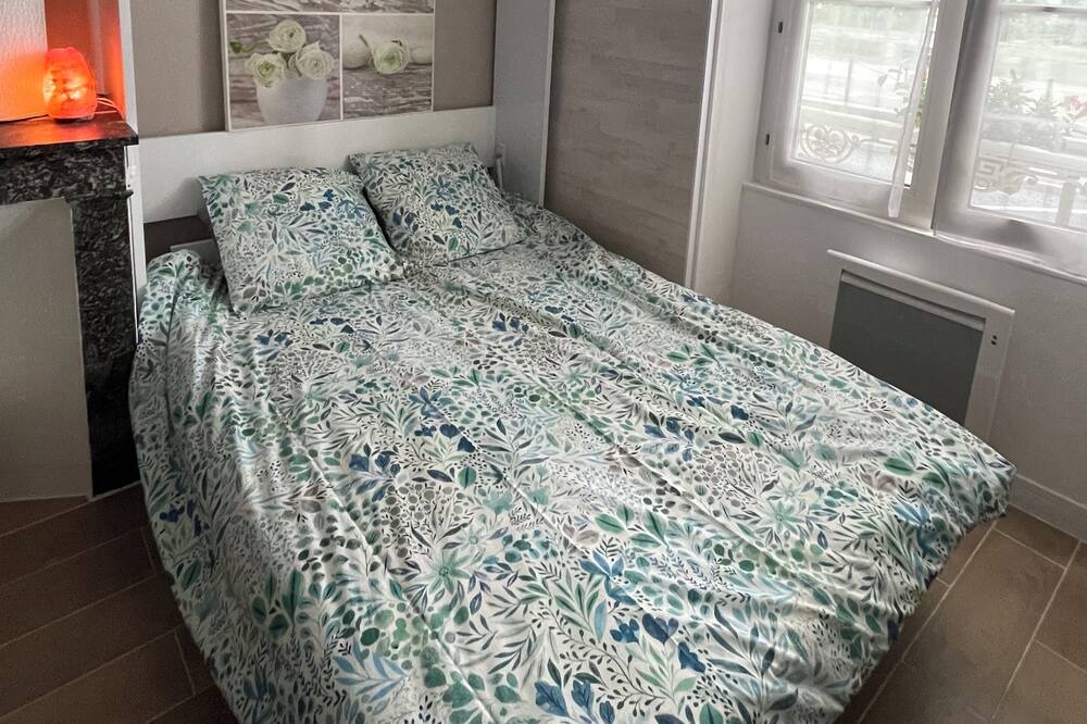 Photo of Bedroom in Bourgogne
