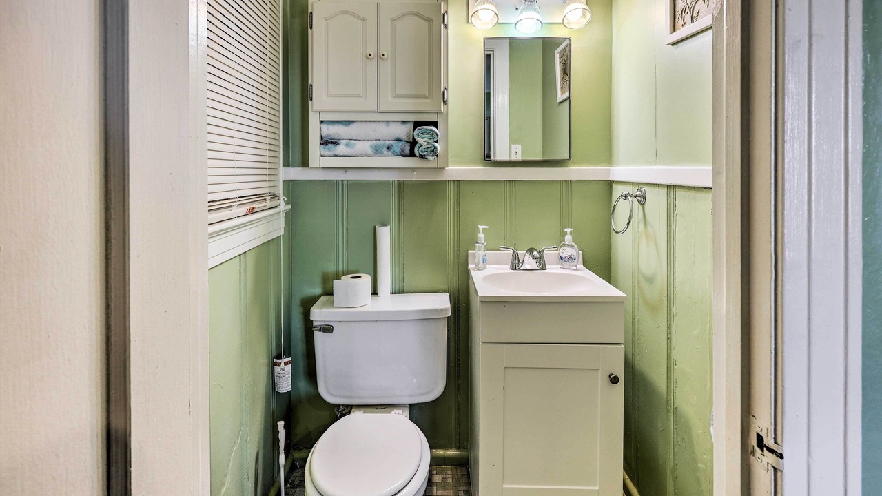 Photo of Bathroom in Pine Bluff
