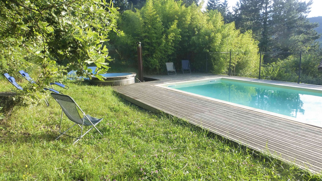 Photo of Outdoor in Darbres