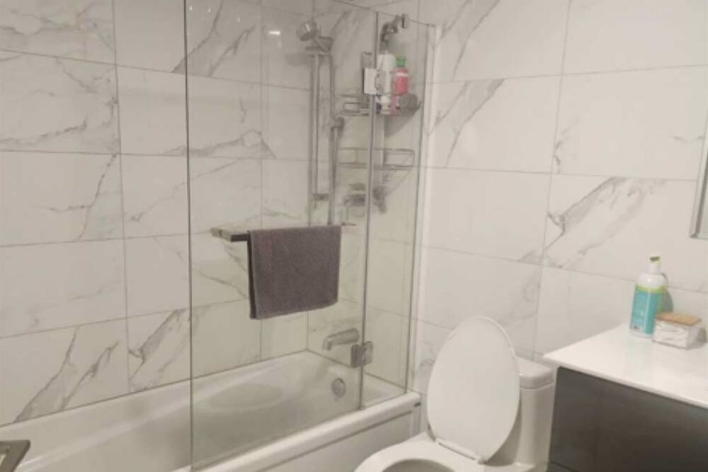 Photo of Bathroom in Saint-Simon
