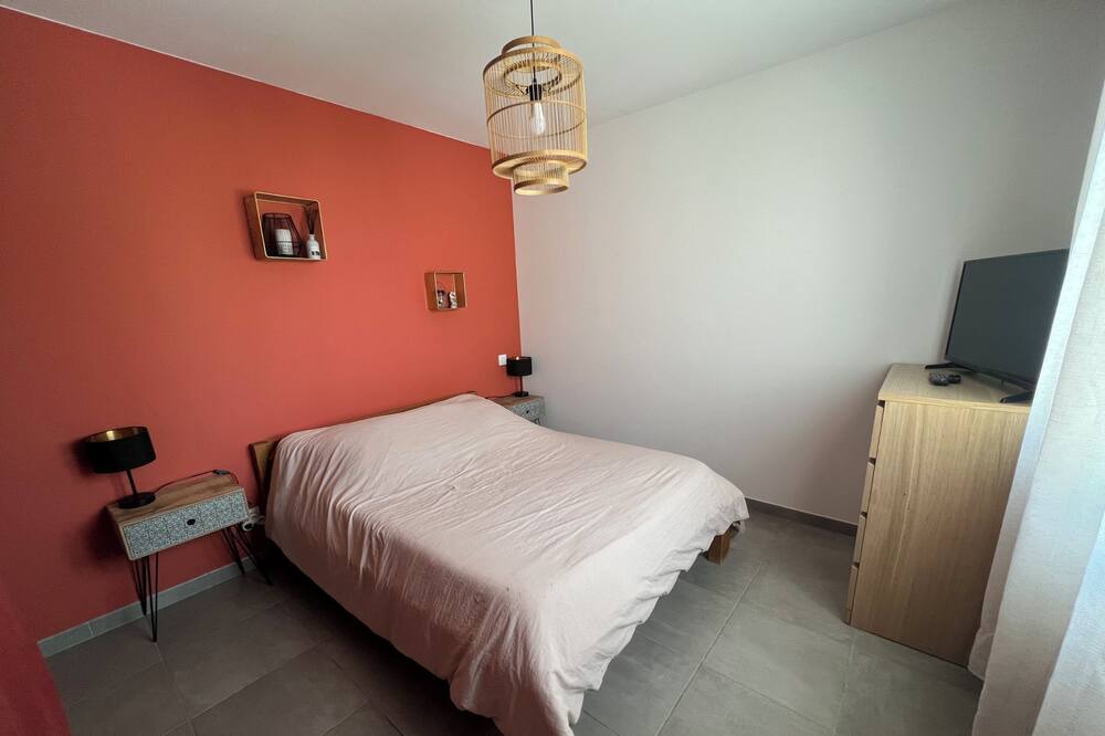 Photo of Bedroom in Sernhac