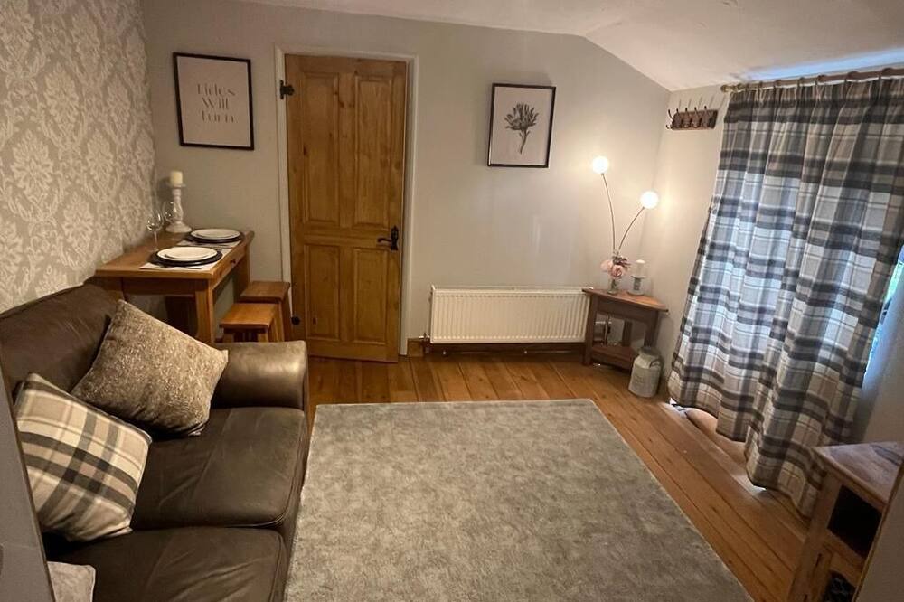 Photo of Livingroom in Winterbourne