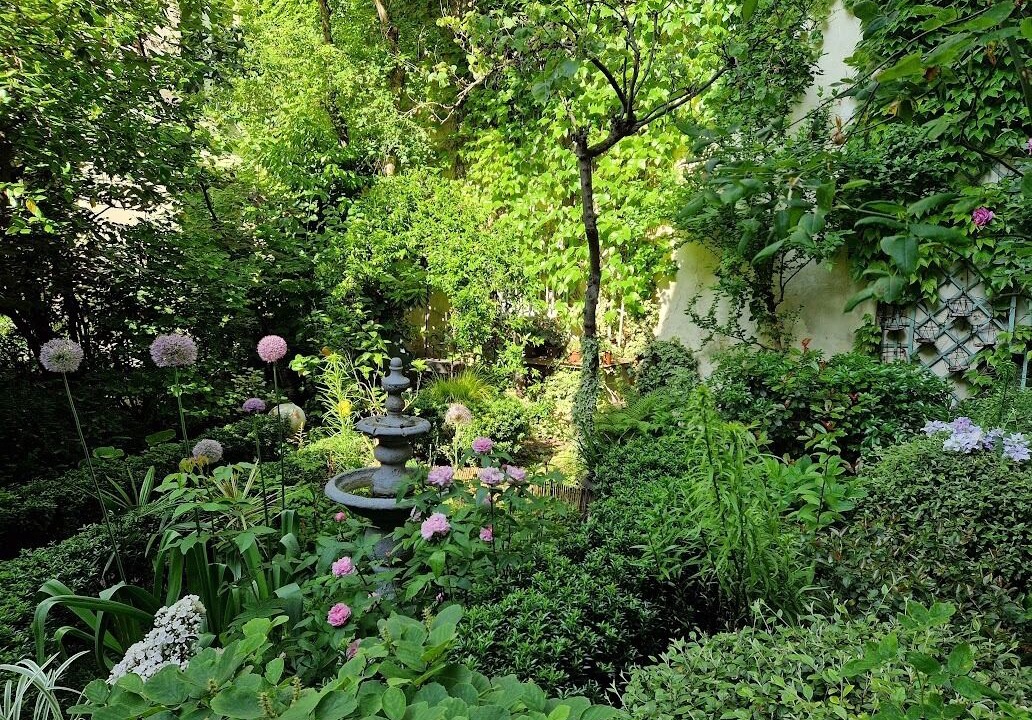 Photo of Outdoor in Arsenal