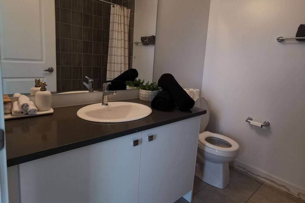 Photo of Bathroom in Barrie
