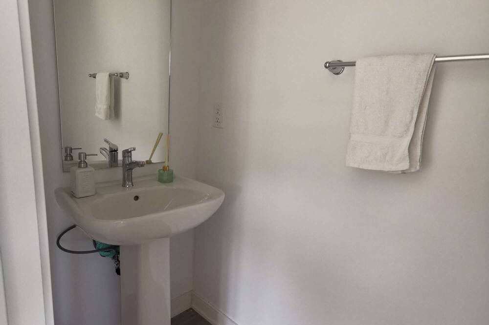 Photo of Bathroom in Barrie