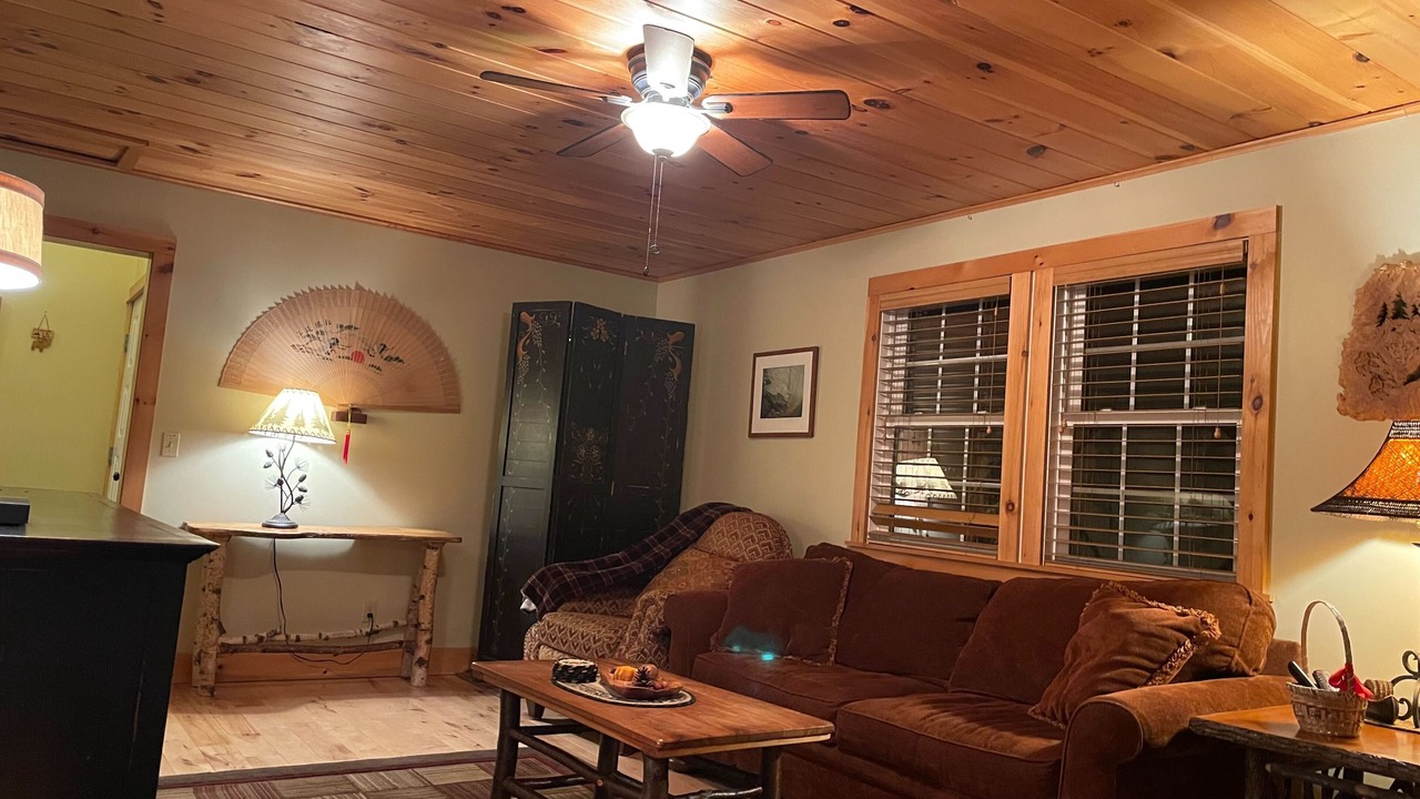 Photo of Livingroom in North Creek