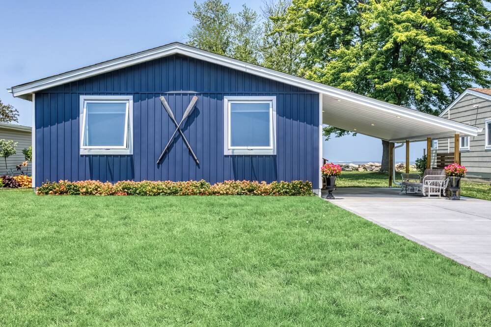 Photo of Outdoor in Lighthouse Cove