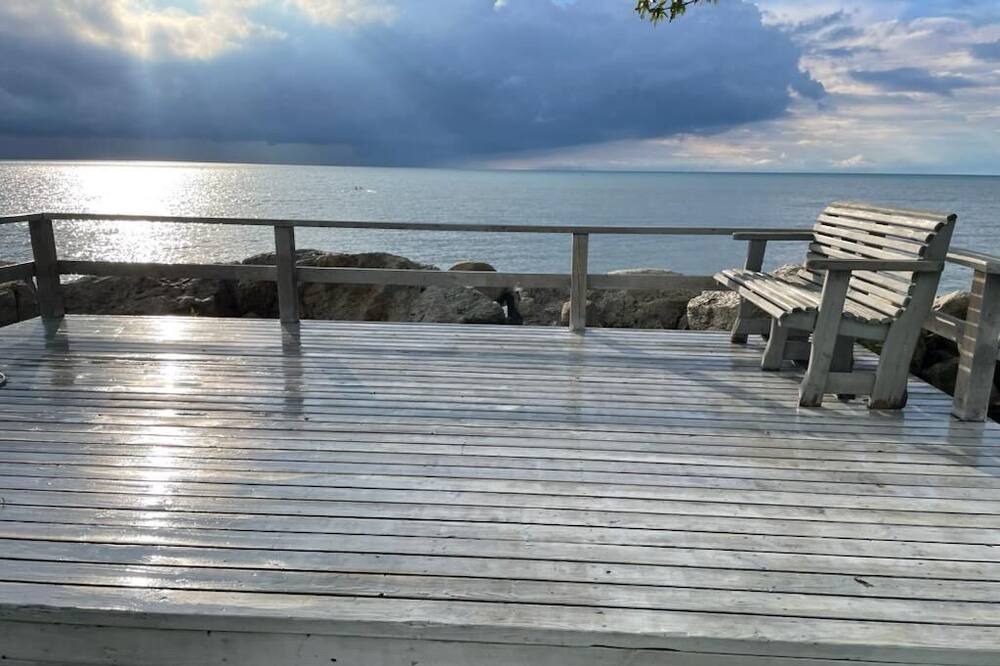 Photo of Others in Lighthouse Cove